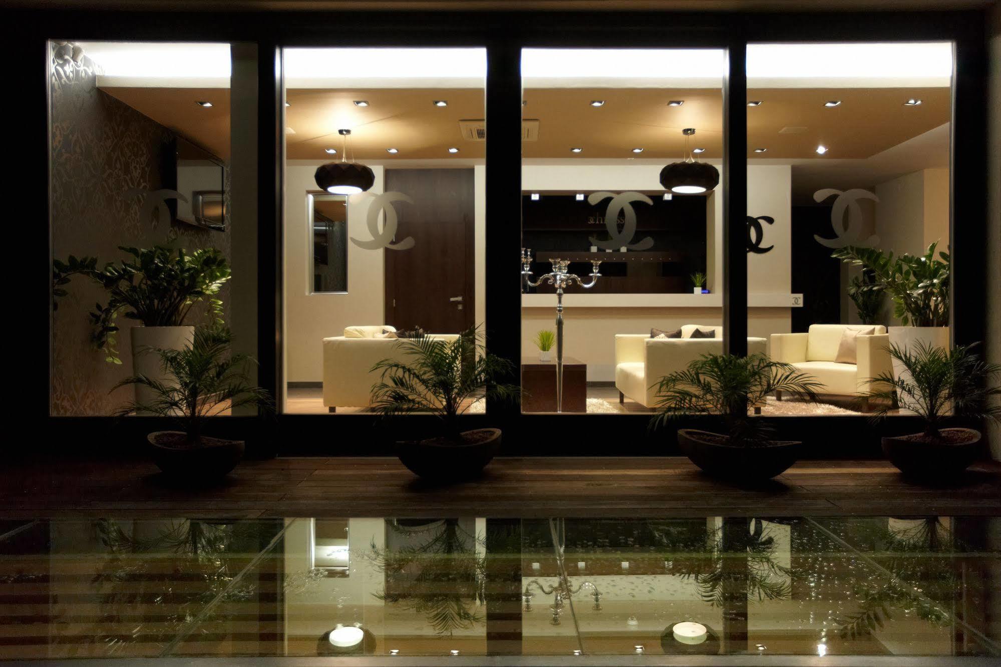 Boutique Hotel Chrysso Кошице Экстерьер фото