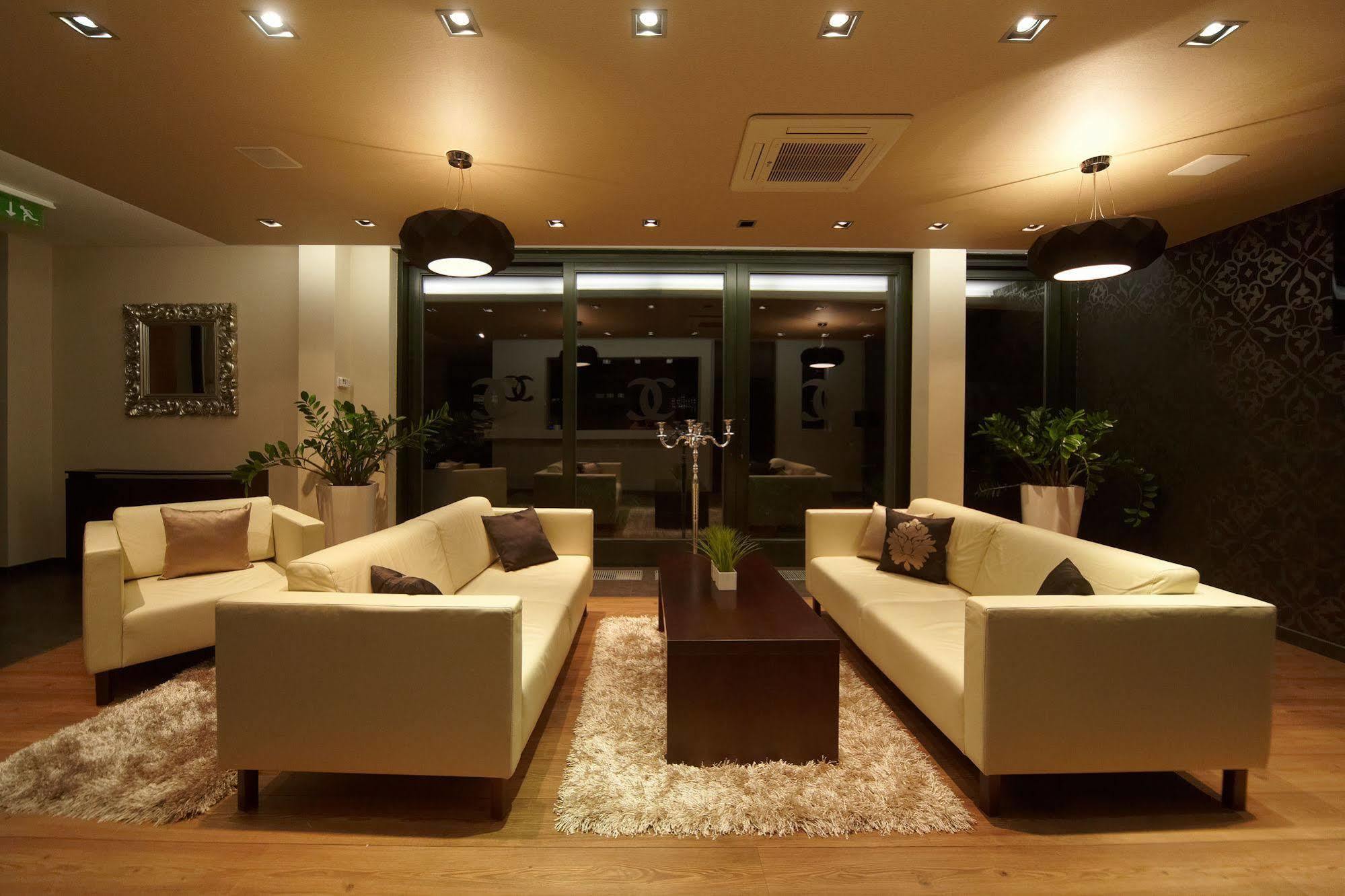 Boutique Hotel Chrysso Кошице Экстерьер фото