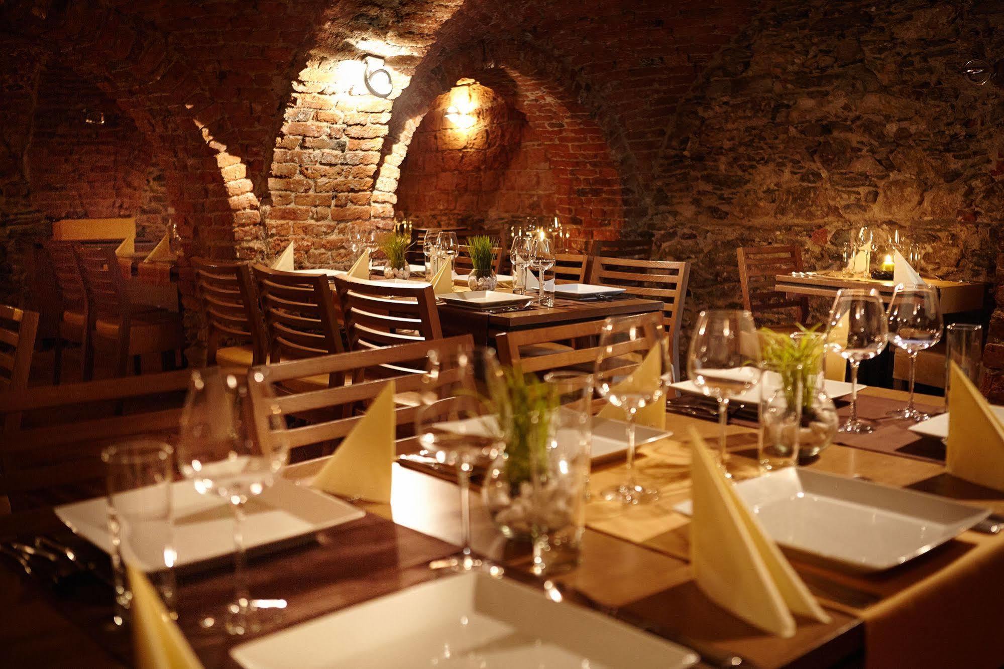 Boutique Hotel Chrysso Кошице Экстерьер фото